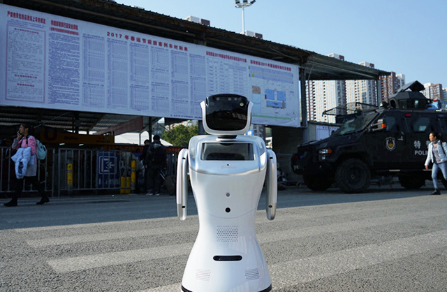 平台机器人“智能化”助力春运，暖心服务成亮点
